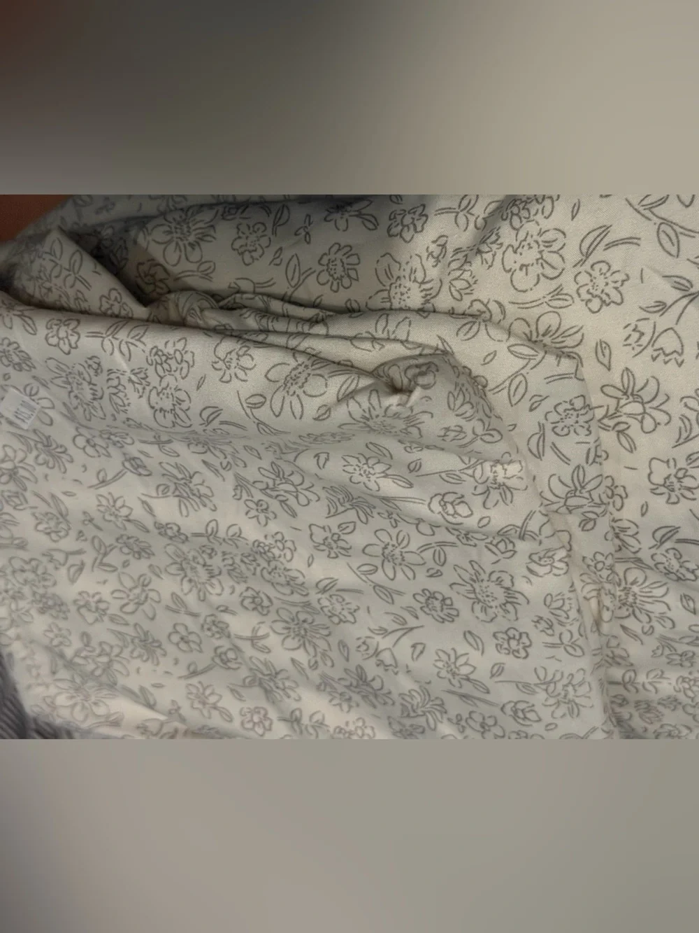 Target while floral sheet set twin/Twin XL